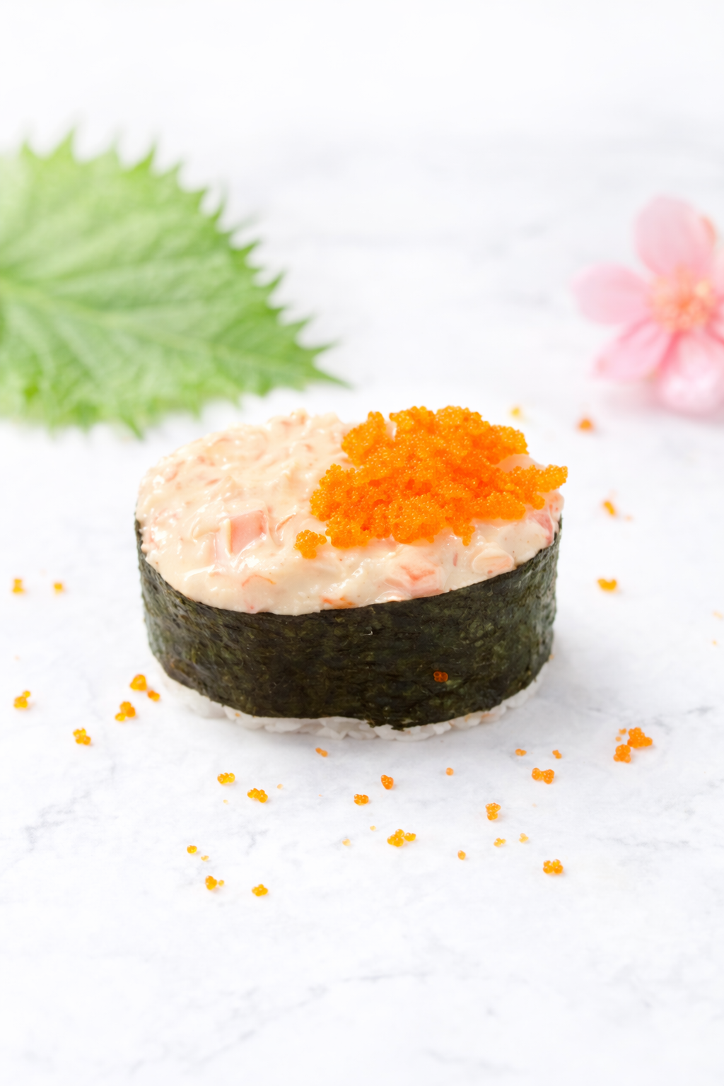 ซูชิสลัดปูอัดไข้กุ้ง